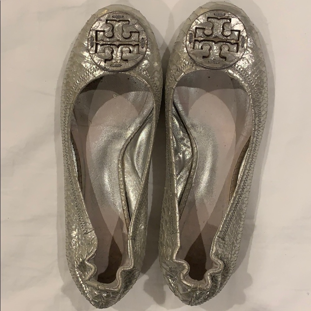 Silver snake print Tory Burch Reva
